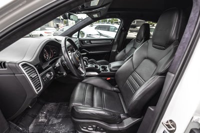 2023 Porsche Cayenne E-Hybrid Coupe Turbo S