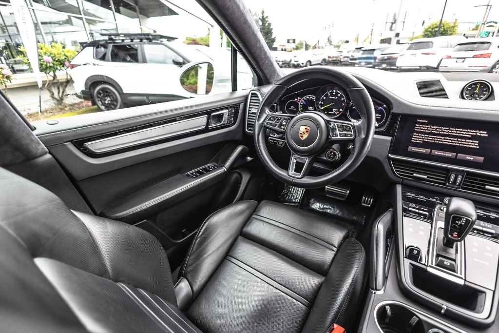 2023 Porsche Cayenne E-Hybrid Coupe Turbo S
