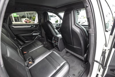 2023 Porsche Cayenne E-Hybrid Coupe Turbo S