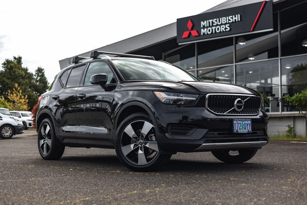 2019 Volvo XC40 Momentum
