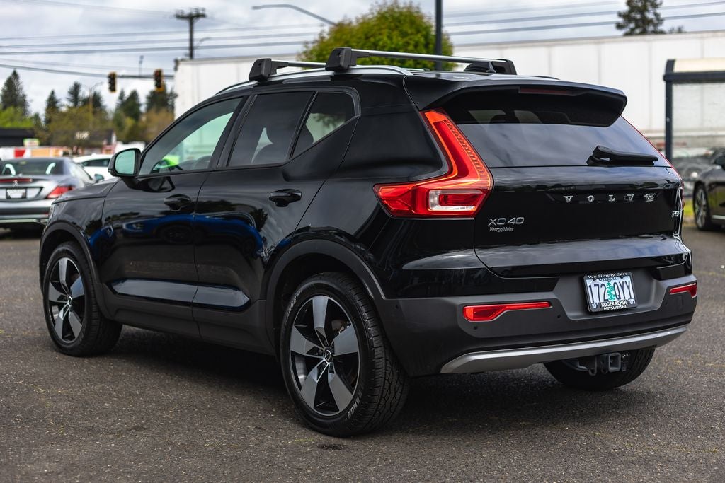 2019 Volvo XC40 Momentum