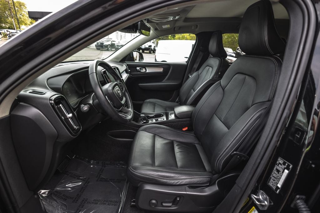 2019 Volvo XC40 Momentum