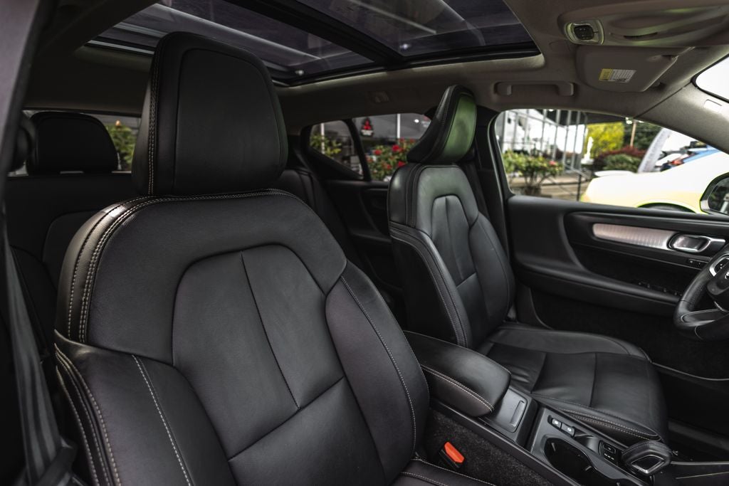 2019 Volvo XC40 Momentum