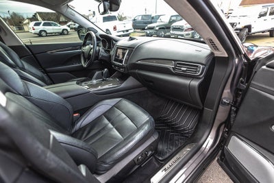 2017 Maserati Levante S