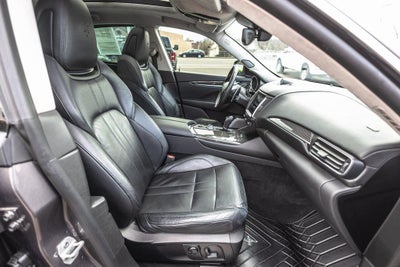 2017 Maserati Levante S