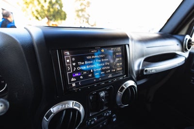 2017 Jeep Wrangler Unlimited Sahara 4x4