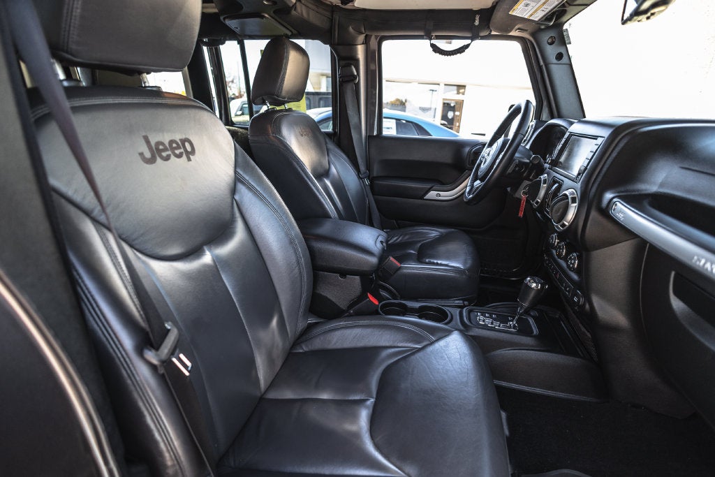 2017 Jeep Wrangler Unlimited Sahara 4x4