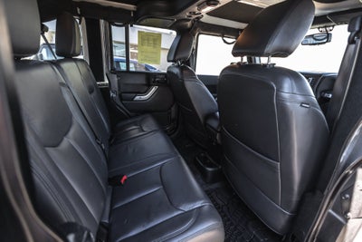 2017 Jeep Wrangler Unlimited Sahara 4x4