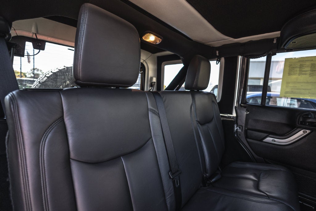 2017 Jeep Wrangler Unlimited Sahara 4x4