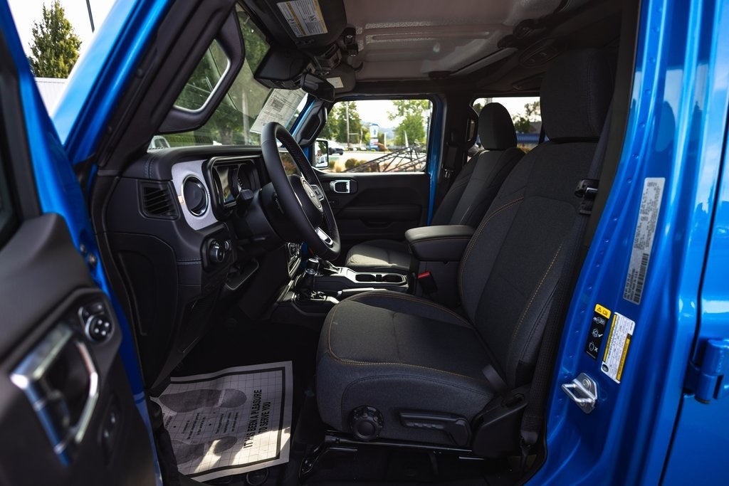 2025 Jeep Wrangler WRANGLER 4-DOOR SAHARA