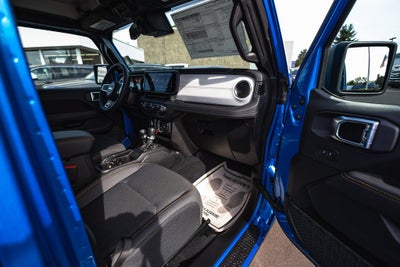 2025 Jeep Wrangler WRANGLER 4-DOOR SAHARA