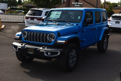 2025 Jeep Wrangler WRANGLER 4-DOOR SAHARA