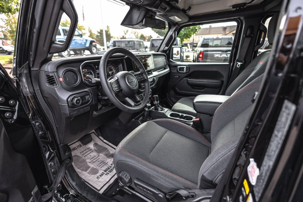 2025 Jeep Wrangler 4-Door Rubicon 4x4