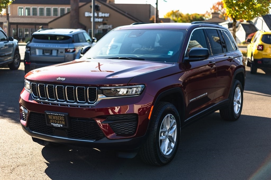 2025 Jeep Grand Cherokee GRAND CHEROKEE LAREDO X 4X4