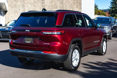 2025 Jeep Grand Cherokee GRAND CHEROKEE LAREDO X 4X4