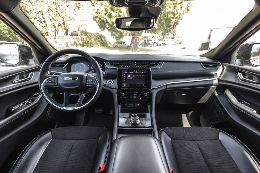 2024 Jeep Grand Cherokee L Altitude 4x4