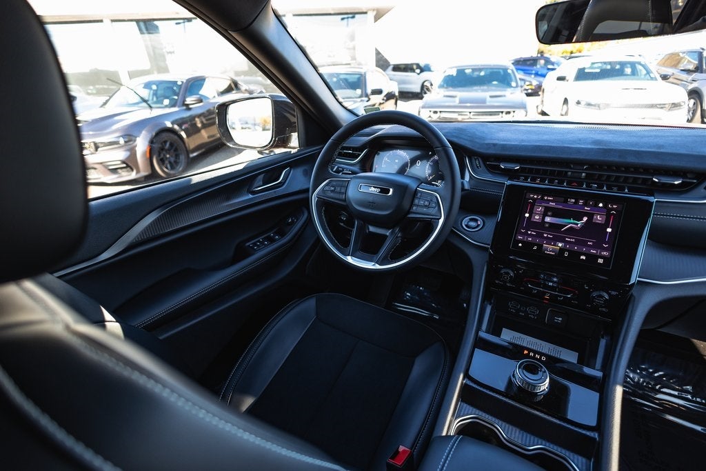 2025 Jeep Grand Cherokee GRAND CHEROKEE L ALTITUDE X 4X4