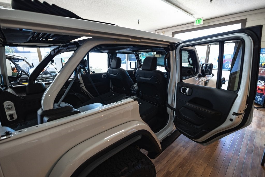 2025 Jeep Wrangler WRANGLER 4-DOOR RUBICON 392