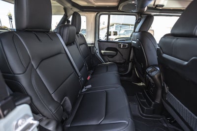 2027 Jeep Wrangler WRANGLER 4-DOOR MOAB