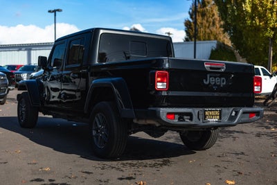 2024 Jeep Gladiator Sport S