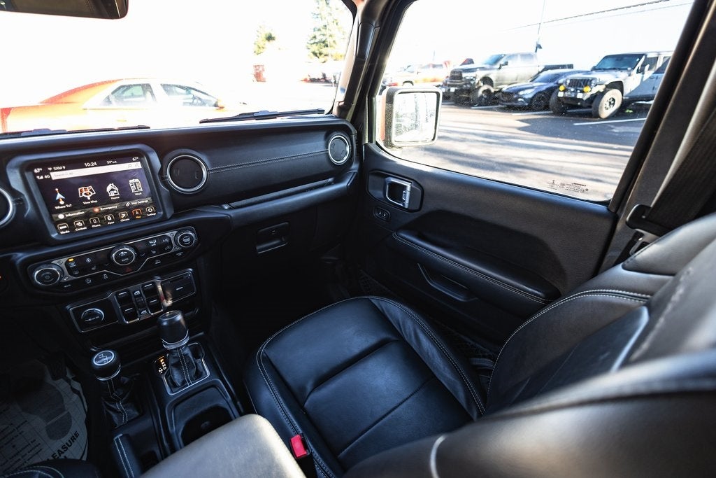 2023 Jeep Gladiator Overland 4x4