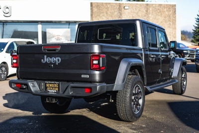 2023 Jeep Gladiator Overland 4x4