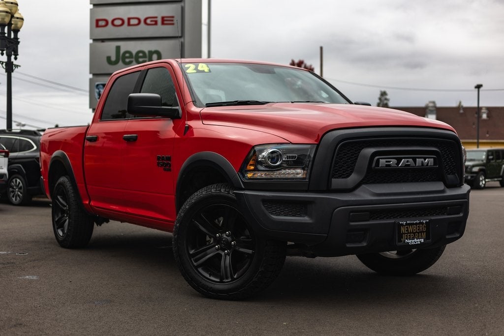 2024 RAM 1500 Classic Warlock Crew Cab 4x4 5'7' Box