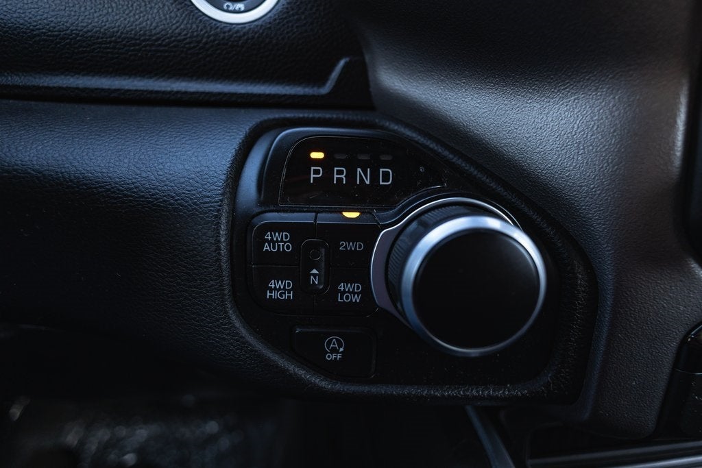 2022 RAM 1500 Big Horn Quad Cab 4x4 6'4' Box