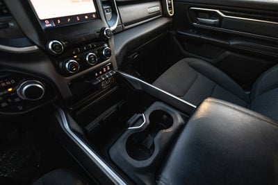 2022 RAM 1500 Big Horn Quad Cab 4x4 6'4' Box