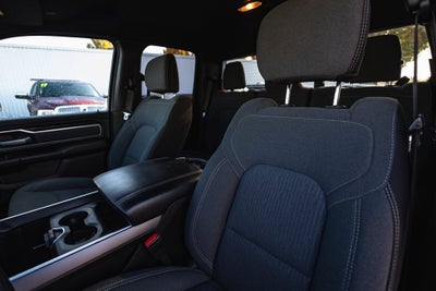 2022 RAM 1500 Big Horn Quad Cab 4x4 6'4' Box