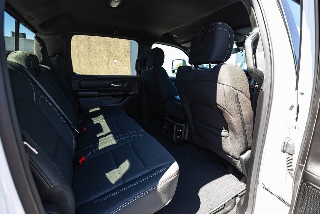 2026 RAM Ram 1500 RAM 1500 TRADESMAN CREW CAB 4X4 5'7' BOX