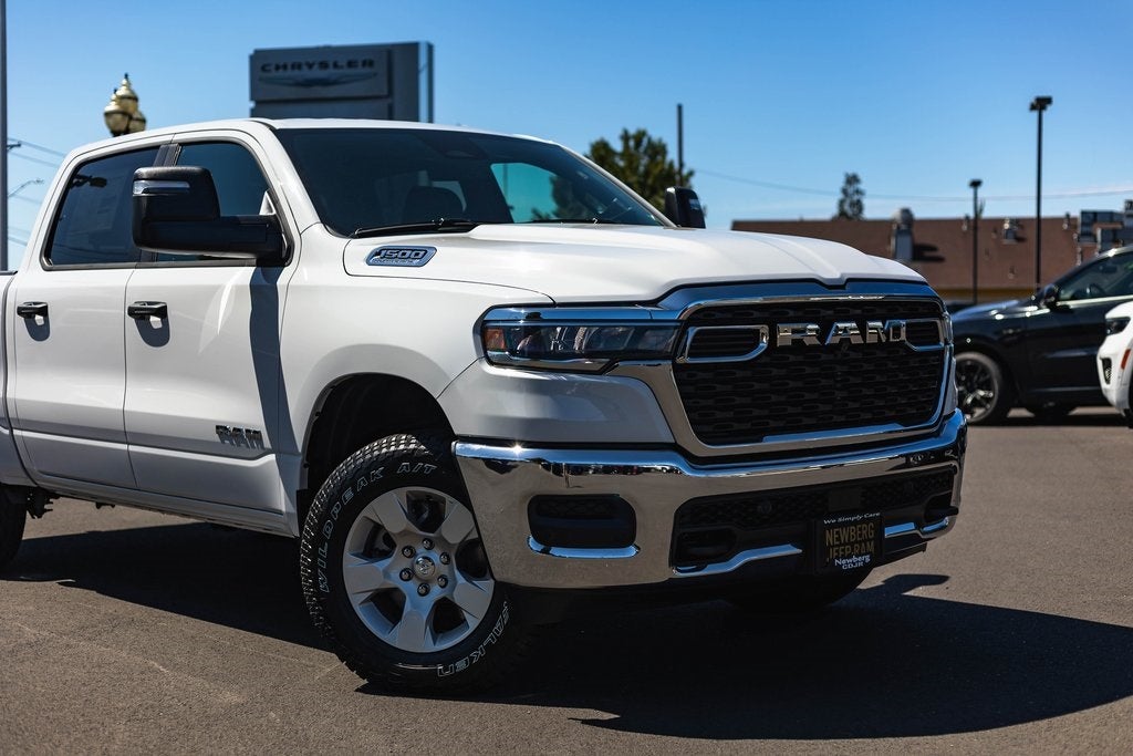 2026 RAM Ram 1500 RAM 1500 TRADESMAN CREW CAB 4X4 5'7' BOX