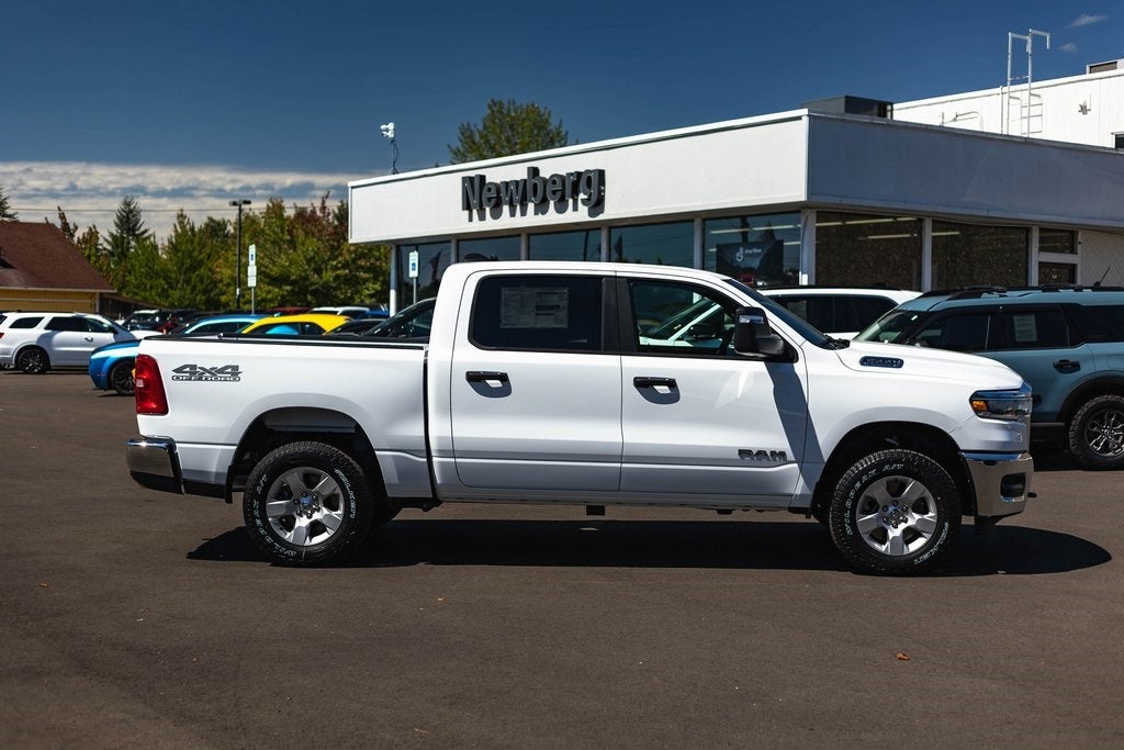 2026 RAM Ram 1500 RAM 1500 TRADESMAN CREW CAB 4X4 5'7' BOX
