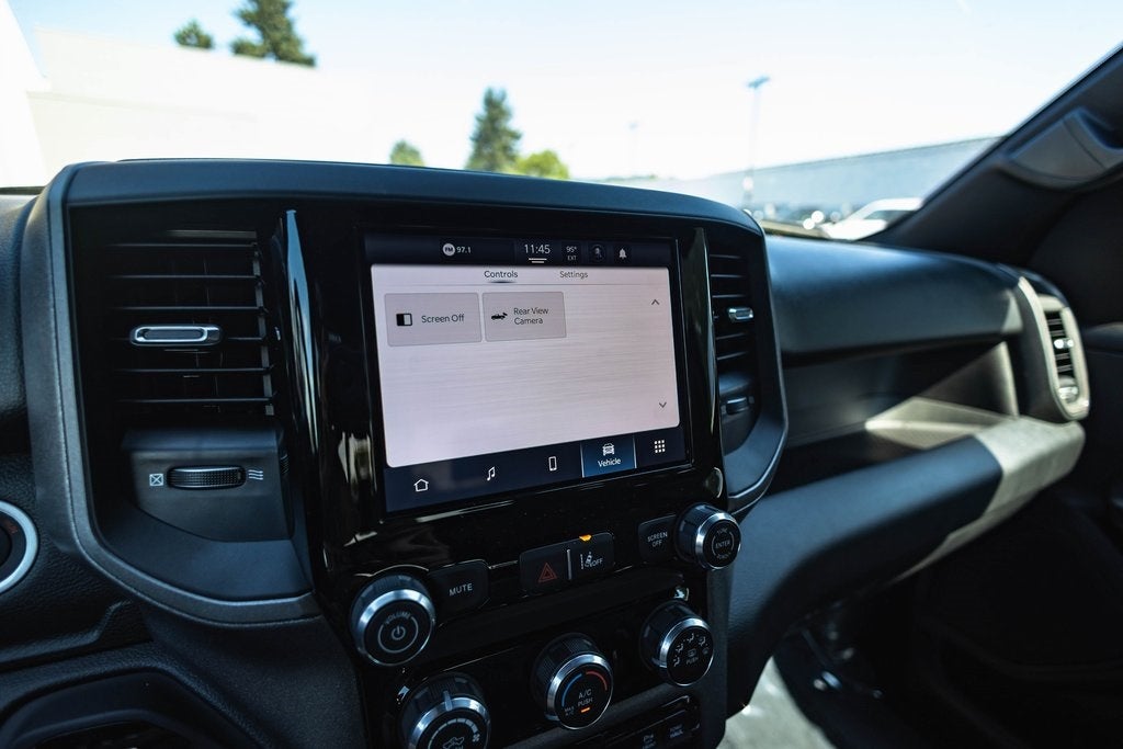 2026 RAM Ram 1500 RAM 1500 TRADESMAN CREW CAB 4X4 5'7' BOX