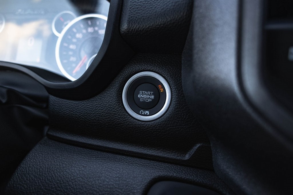 2026 RAM Ram 1500 RAM 1500 TRADESMAN CREW CAB 4X4 5'7' BOX