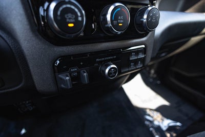 2026 RAM Ram 1500 RAM 1500 TRADESMAN CREW CAB 4X4 5'7' BOX