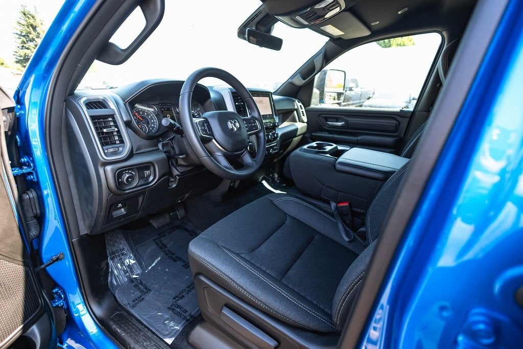 2026 RAM Ram 1500 RAM 1500 TRADESMAN CREW CAB 4X4 5'7' BOX