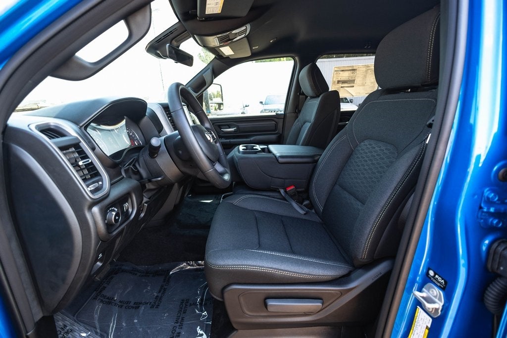 2026 RAM Ram 1500 RAM 1500 TRADESMAN CREW CAB 4X4 5'7' BOX