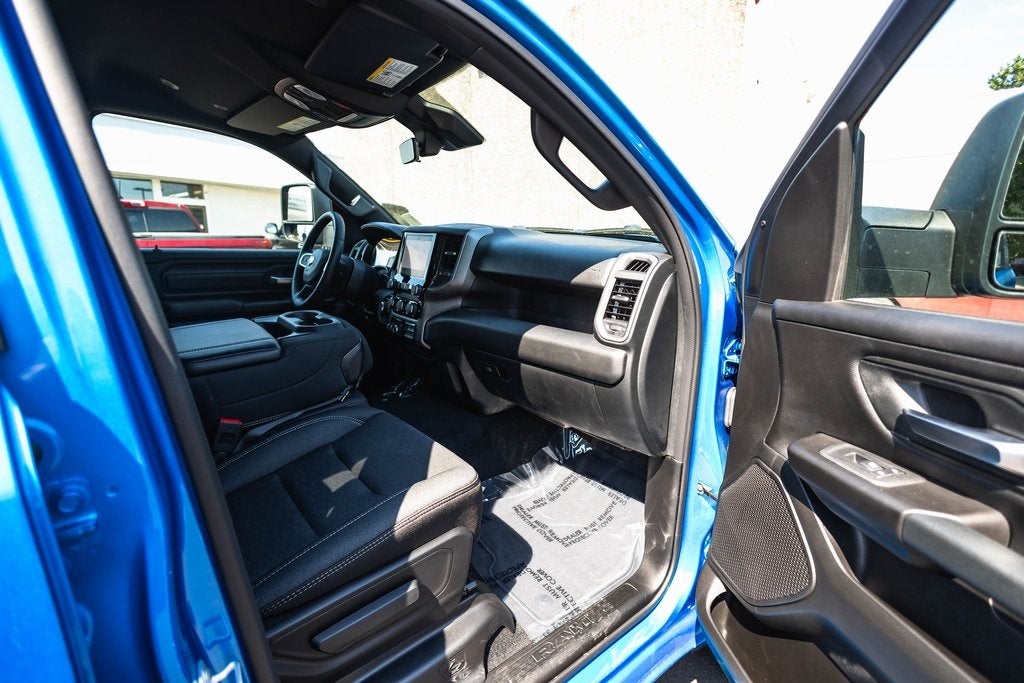 2026 RAM Ram 1500 RAM 1500 TRADESMAN CREW CAB 4X4 5'7' BOX