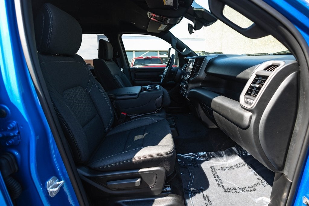 2026 RAM Ram 1500 RAM 1500 TRADESMAN CREW CAB 4X4 5'7' BOX