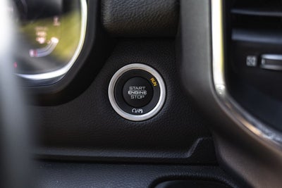 2024 RAM 1500 Laramie Crew Cab 4x4 5'7' Box