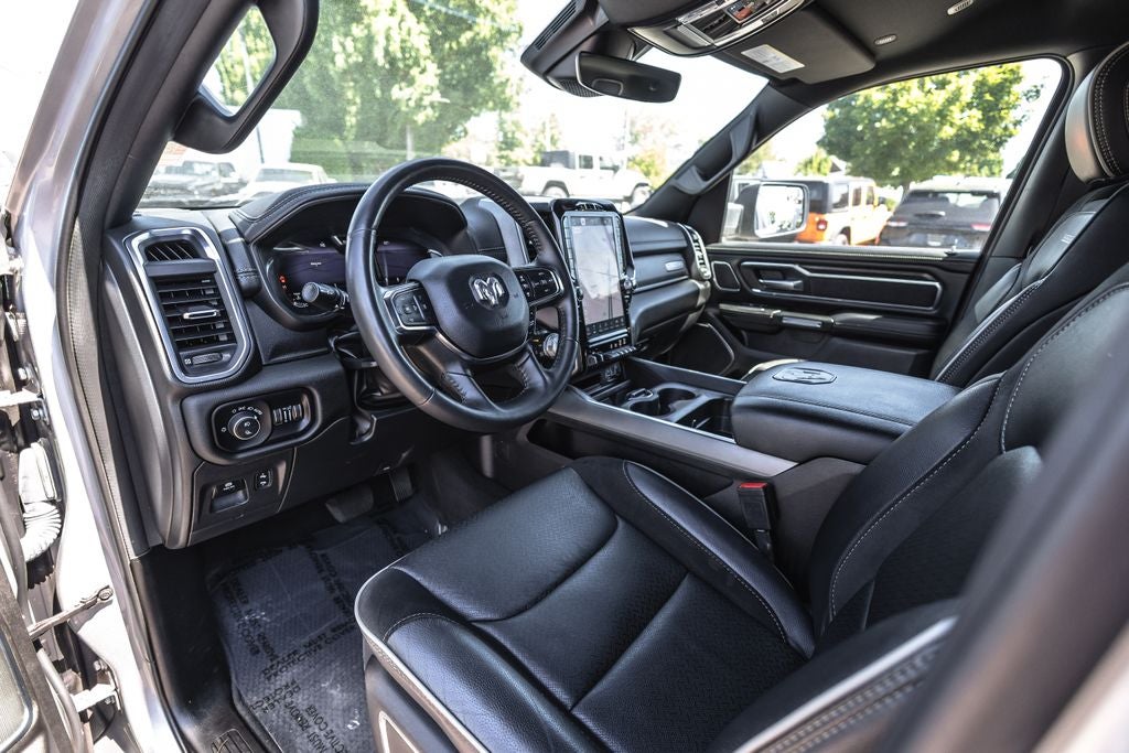 2024 RAM 1500 Laramie Crew Cab 4x4 5'7' Box