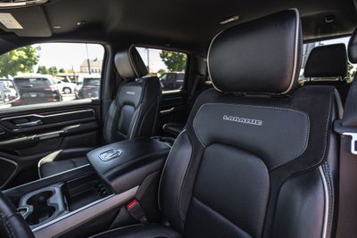 2024 RAM 1500 Laramie Crew Cab 4x4 5'7' Box