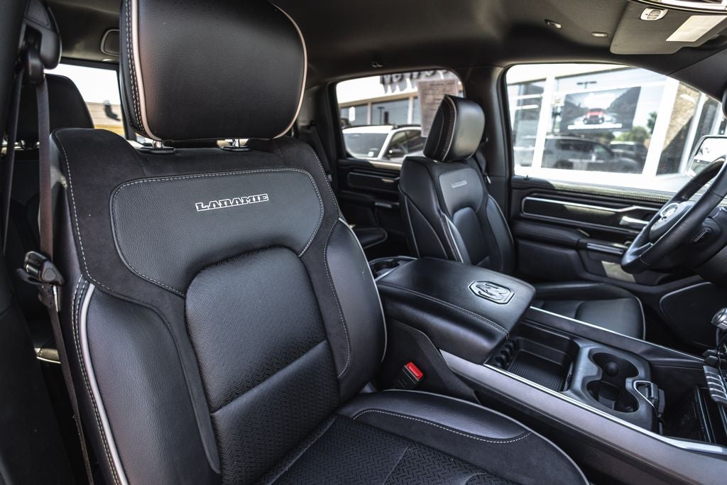 2024 RAM 1500 Laramie Crew Cab 4x4 5'7' Box