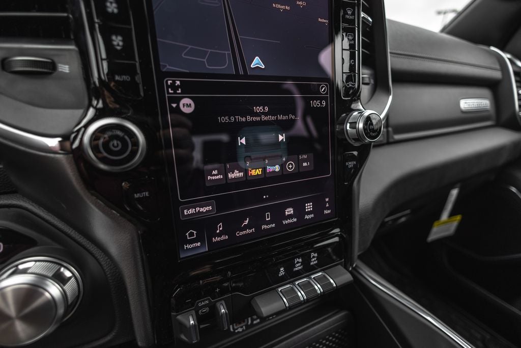 2026 RAM Ram 1500 RAM 1500 LARAMIE CREW CAB 4X4 5'7' BOX