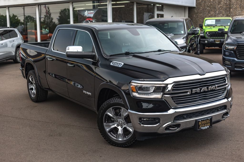 2019 RAM 1500 Laramie Crew Cab 4x4 6'4' Box
