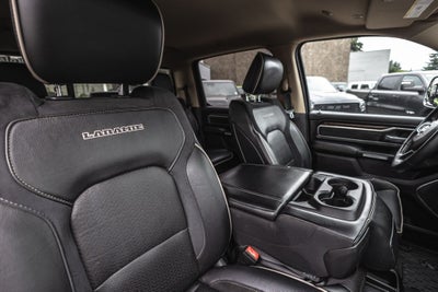 2019 RAM 1500 Laramie Crew Cab 4x4 6'4' Box