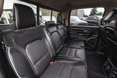 2019 RAM 1500 Laramie Crew Cab 4x4 6'4' Box