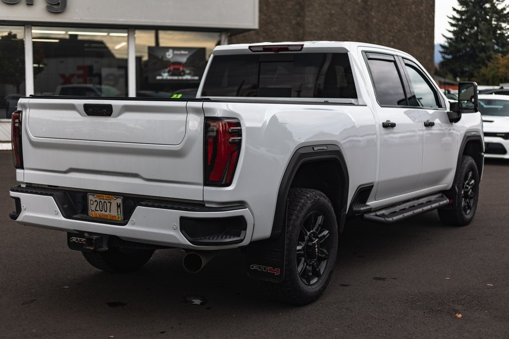 2024 GMC Sierra 2500HD 4WD Crew Cab Standard Bed AT4