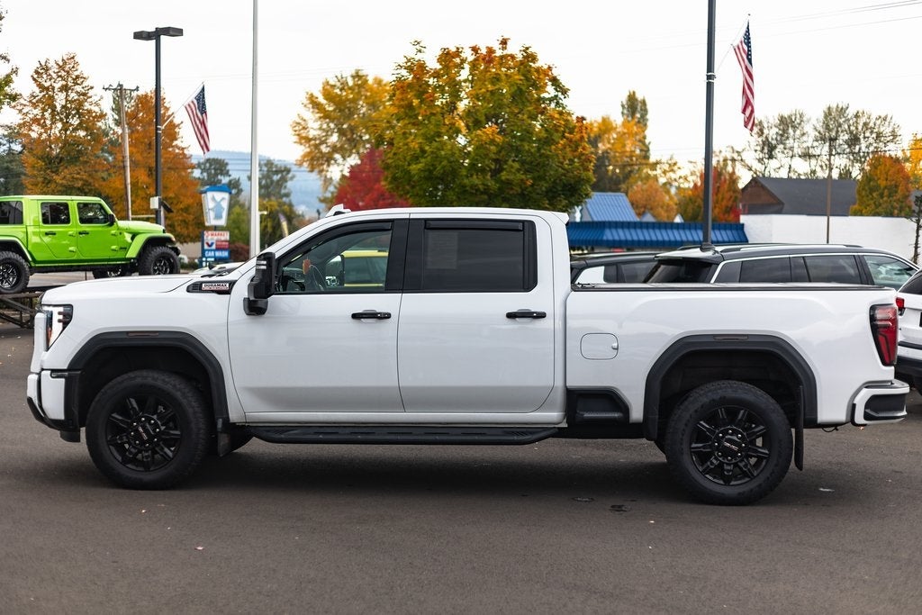 2024 GMC Sierra 2500HD 4WD Crew Cab Standard Bed AT4